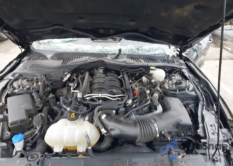 2021 Ford Mustang Gt Premium Fastback z USA, uszkodzony, nr VIN 1FA6P8CF5M5153878